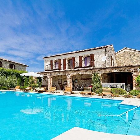 Villas Aurelia Barat  Extérieur photo