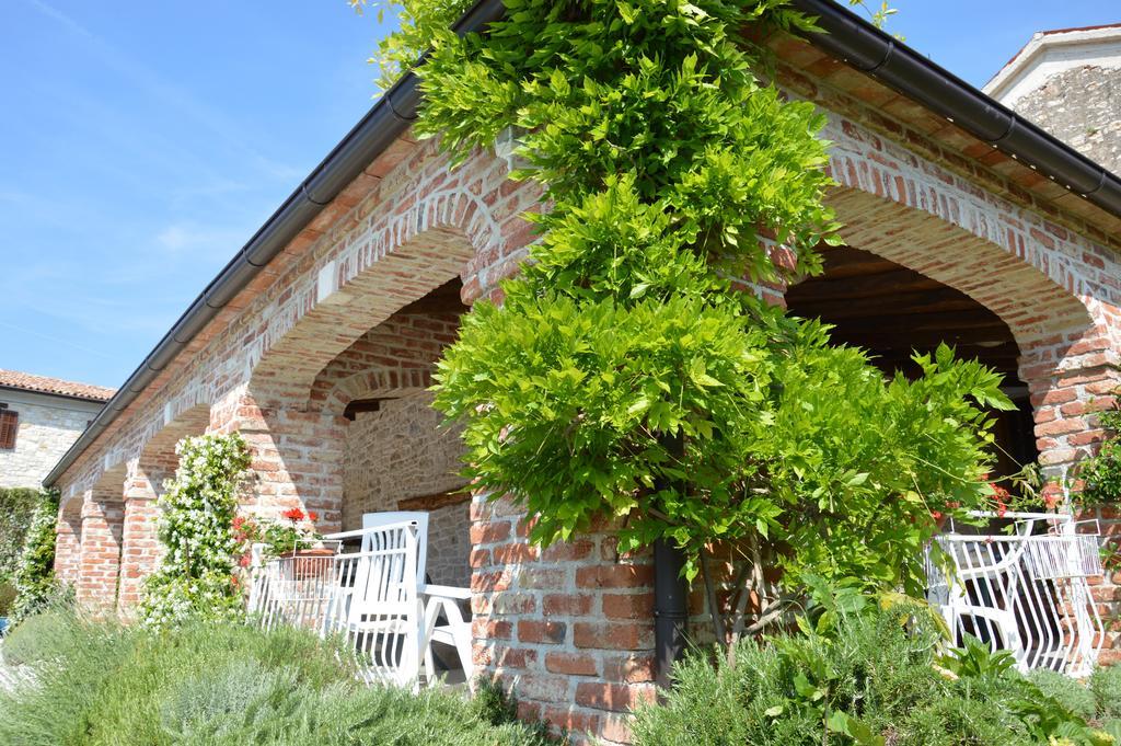Villas Aurelia Barat  Extérieur photo