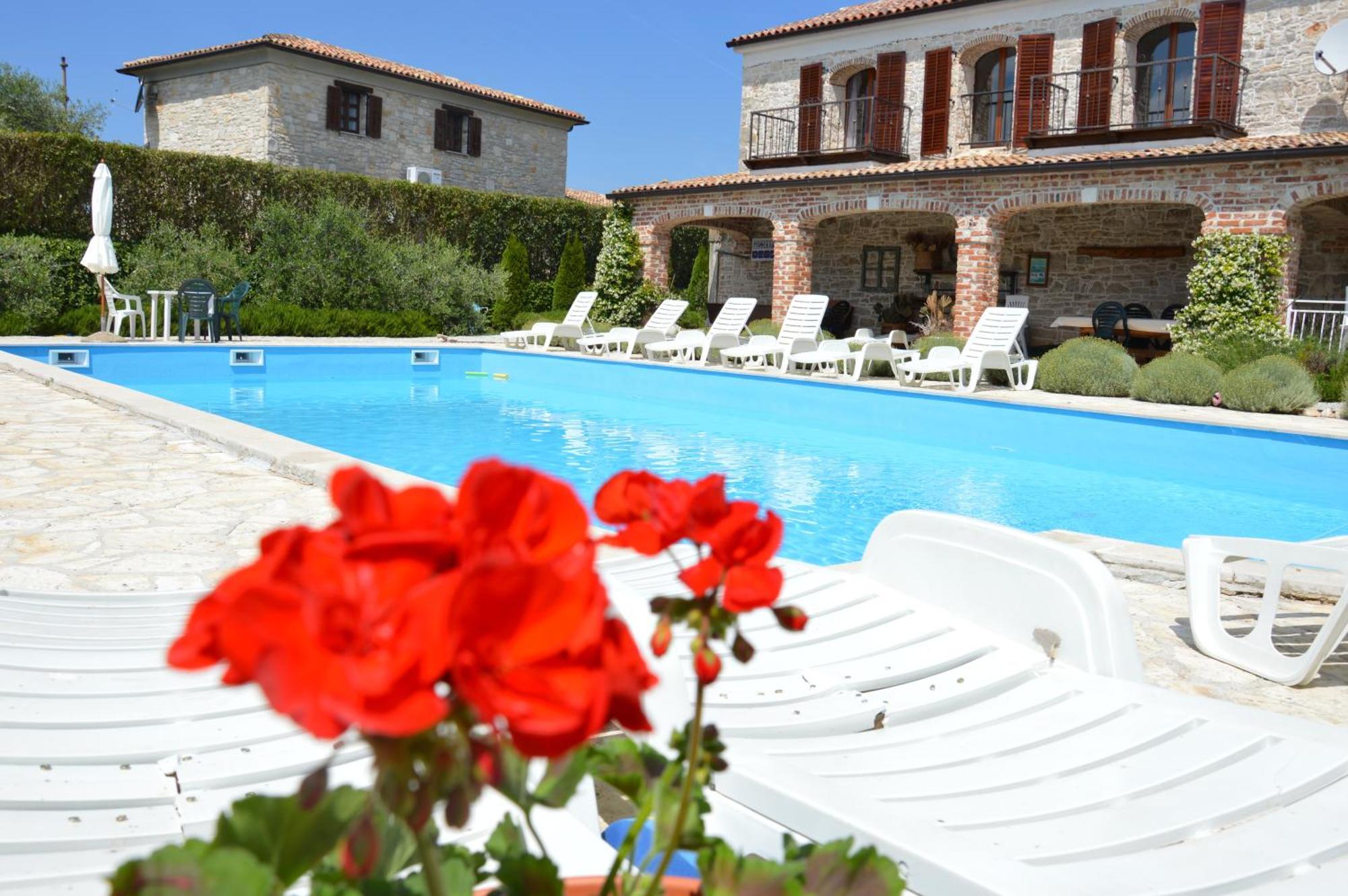 Villas Aurelia Barat  Extérieur photo