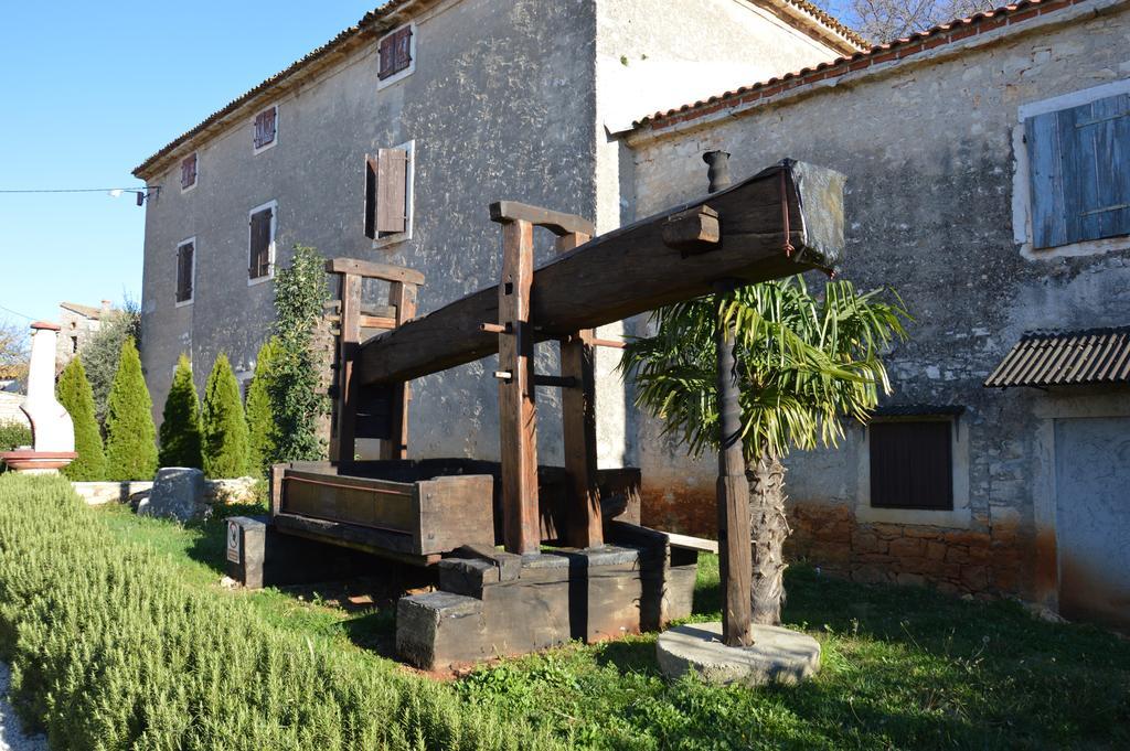 Villas Aurelia Barat  Extérieur photo