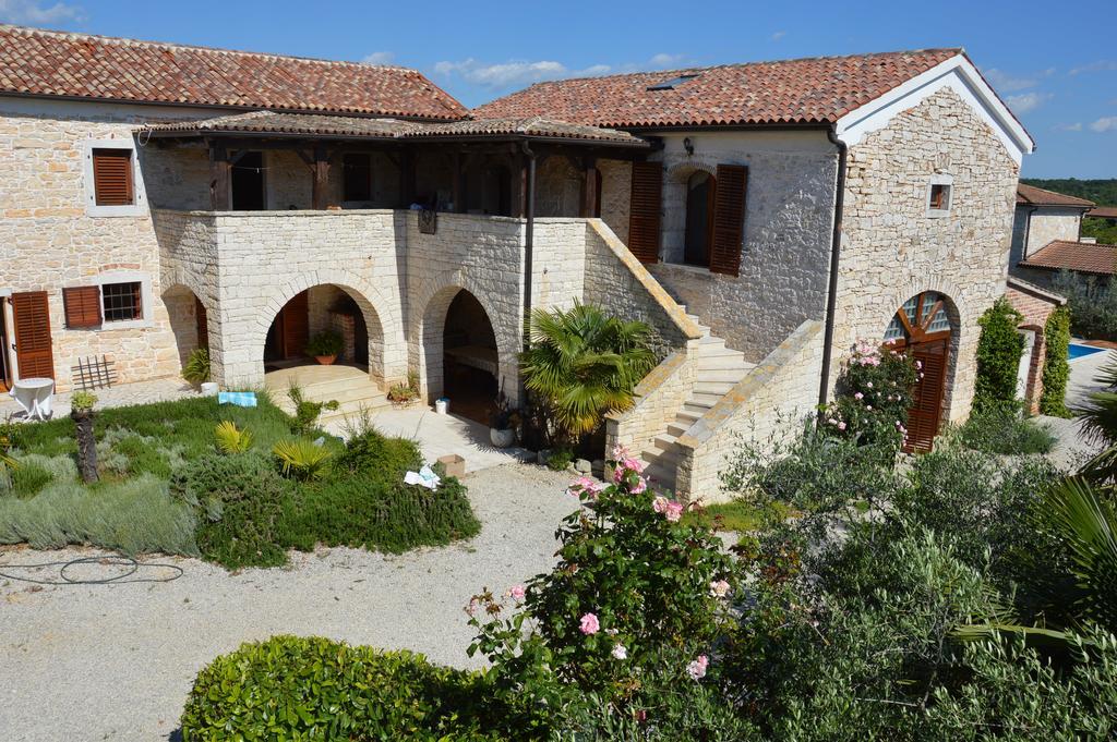 Villas Aurelia Barat  Extérieur photo