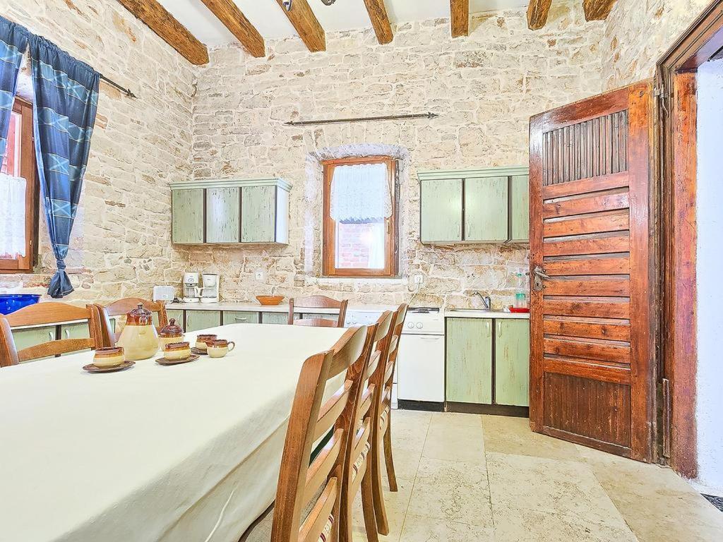 Villas Aurelia Barat  Extérieur photo