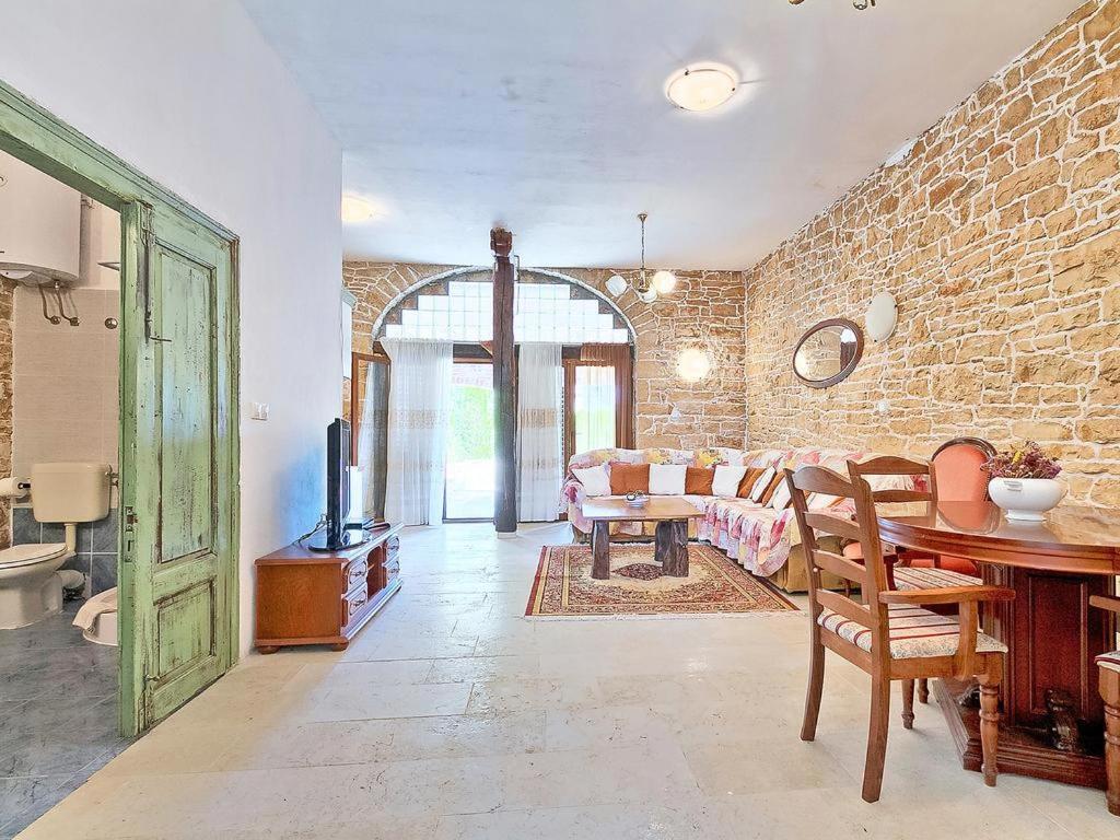 Villas Aurelia Barat  Extérieur photo
