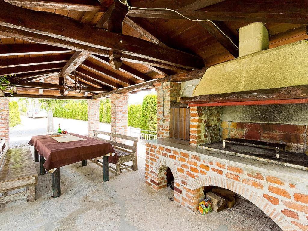 Villas Aurelia Barat  Extérieur photo