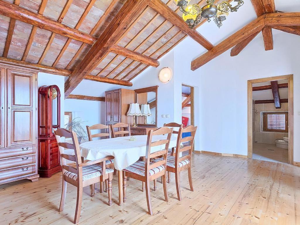 Villas Aurelia Barat  Extérieur photo