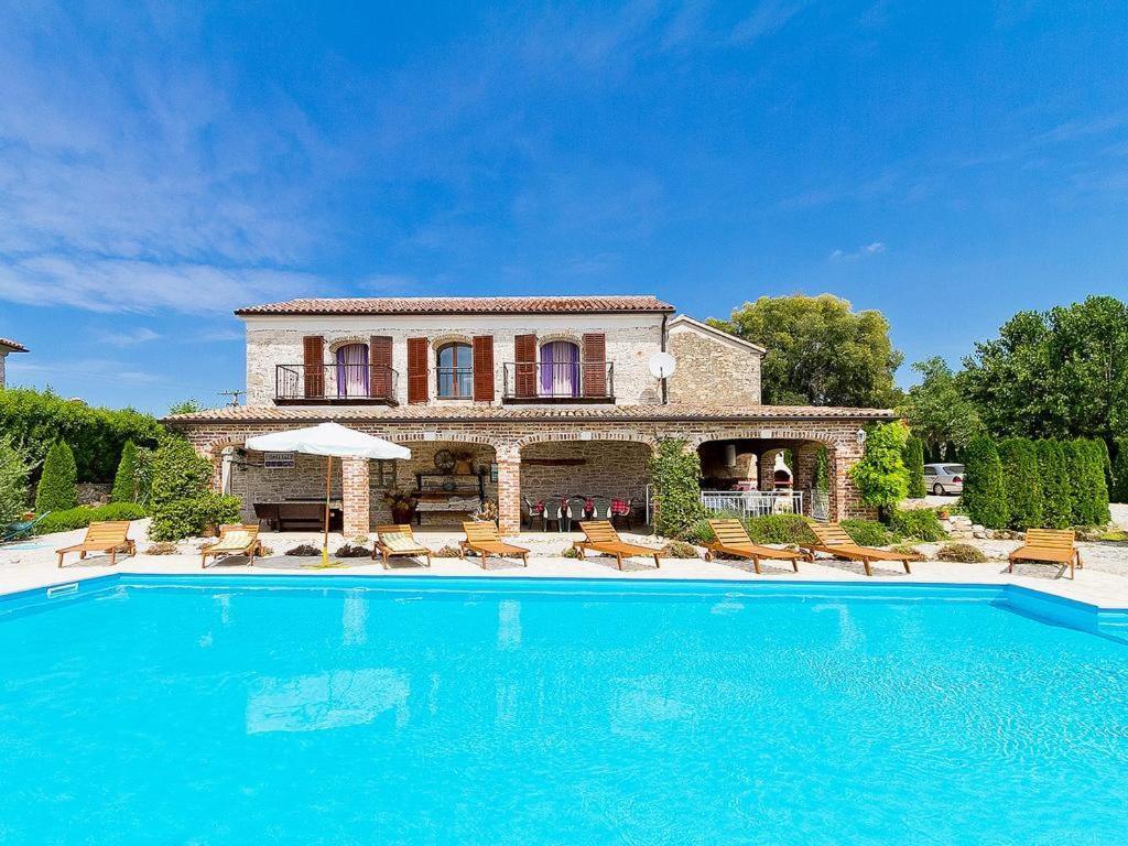 Villas Aurelia Barat  Extérieur photo